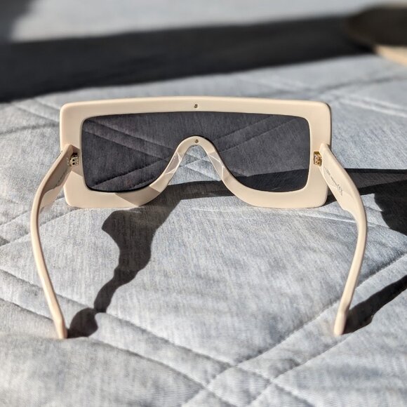 USED LOEWE CHUNKY ANAGRAM 122mm SQUARE SUNGLASSES IN IVORY W/ GOLD TRIM main image 7